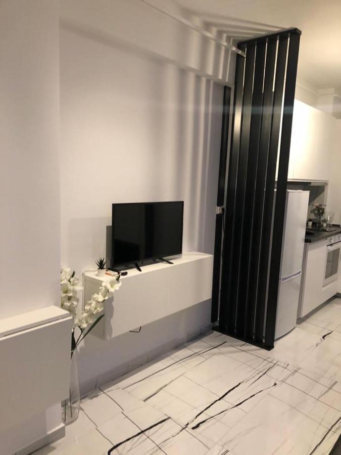 Q Luxury Apartment - Palas Center Iasi Exterior foto